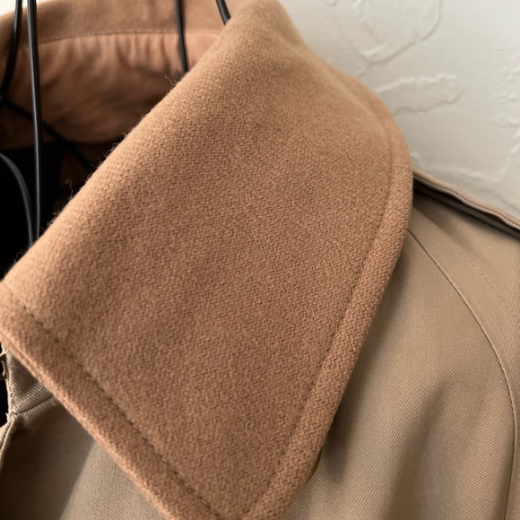 Vintage Burberrys Trench Coat EUC - Picture 4 of 15